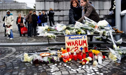 Op het plein in Luik werden gisteren de slachtoffers van het drama herdacht. ANP