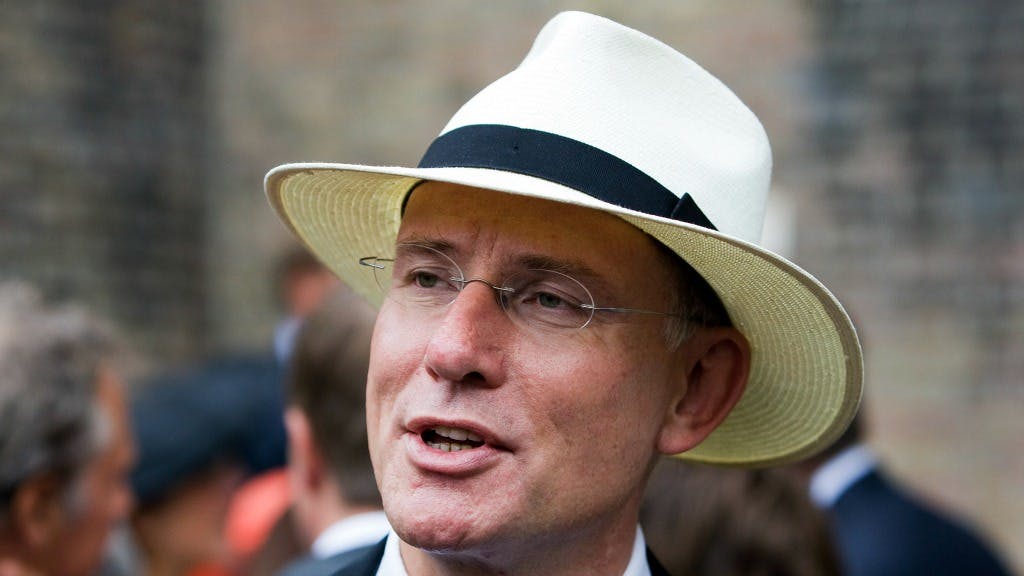 Atzo Nicolaï was voorzitter van de RvT.