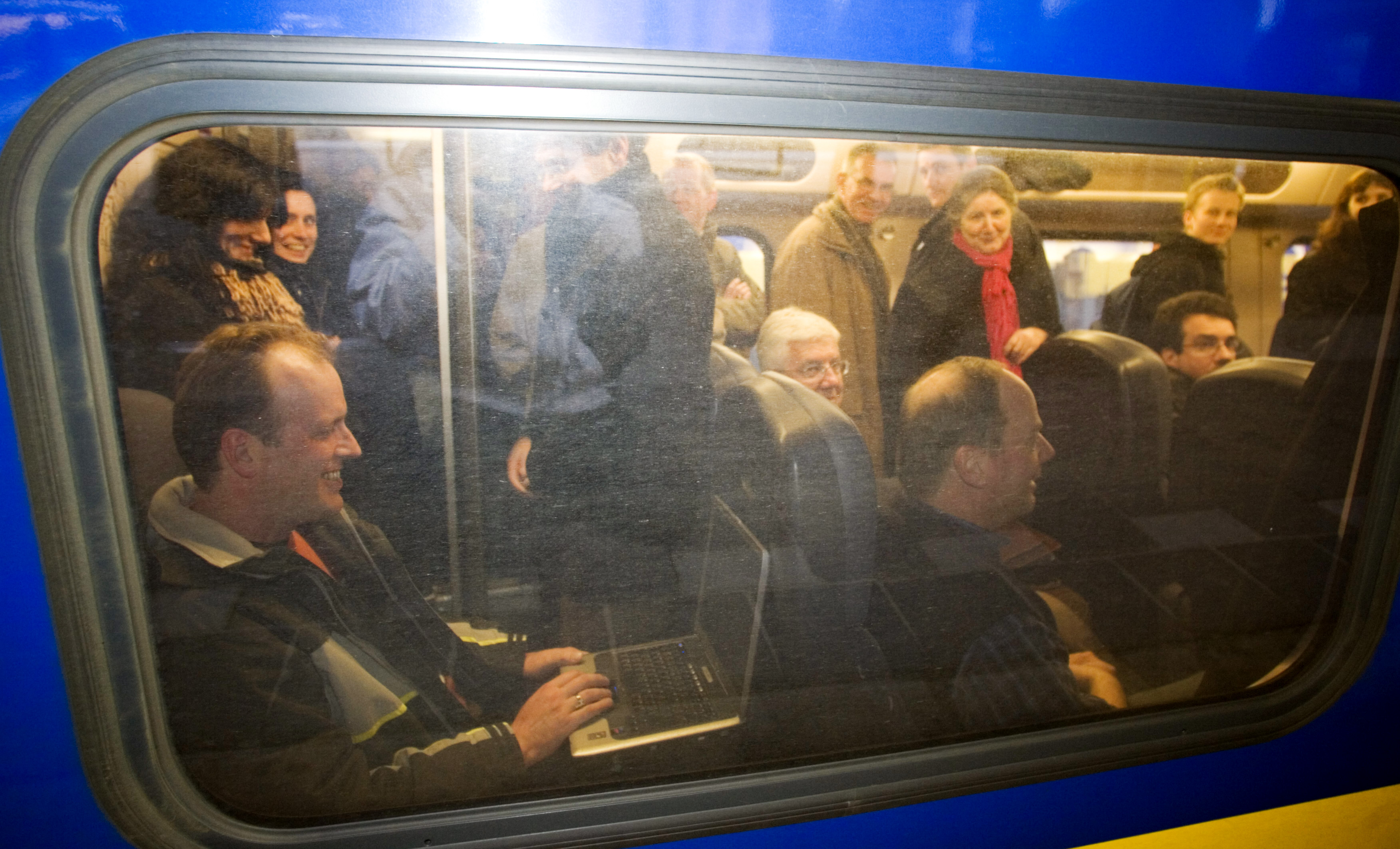 Hutjemutje in 2e klas? Of tegen de regels in naar 1e klas? Foto: ANP