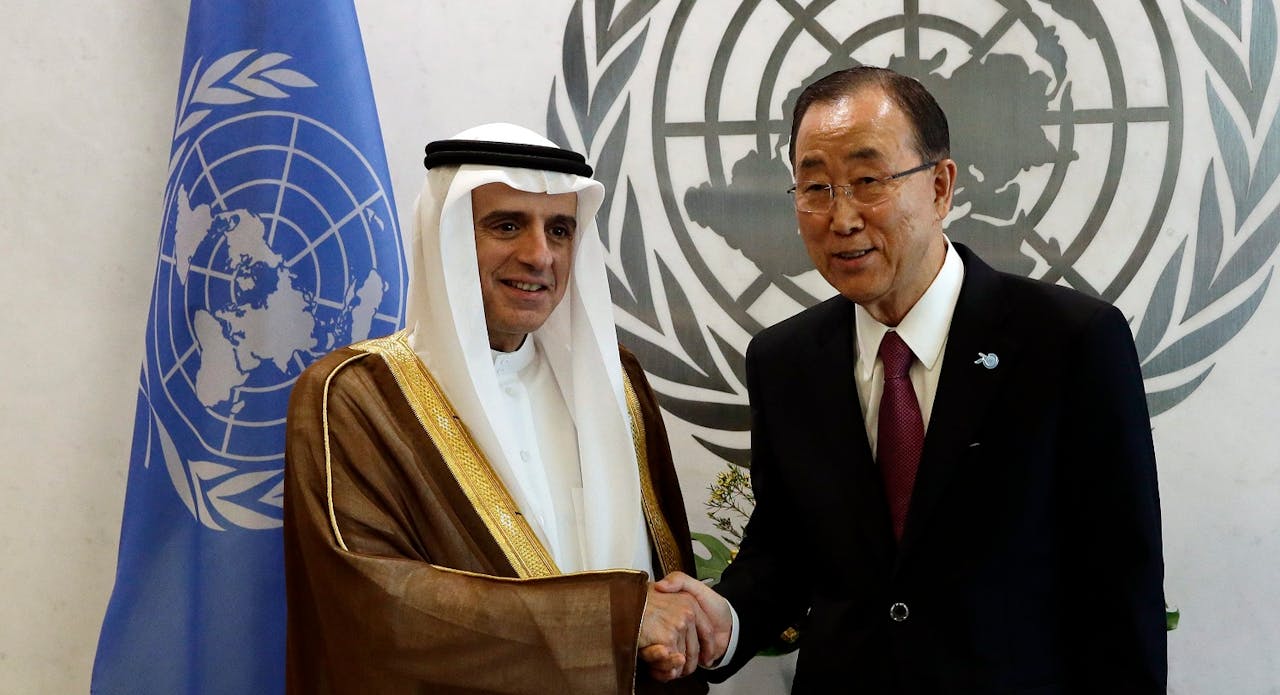 Ban Ki-moon met de Saoedische minister van Buitenlandse Zaken Abel Ahmed Al-Jubeir. Foto EPA