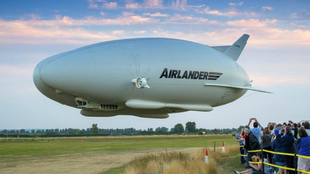 De Airlander 10 vorige week tijdens de eerste testvlucht. Foto ANP