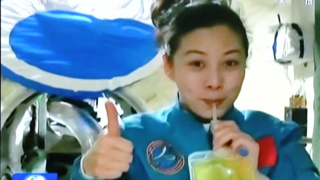 Juni 2013: Astronaut Wang Yaping aan boord van Hemels Paleis 1. Foto: HH/An xin - Imagine China