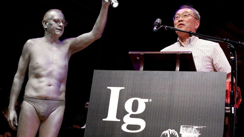 De bijzondere prijsuitreiking van de Ig Nobelprijs. Foto: HH / Michael Dwyer. 