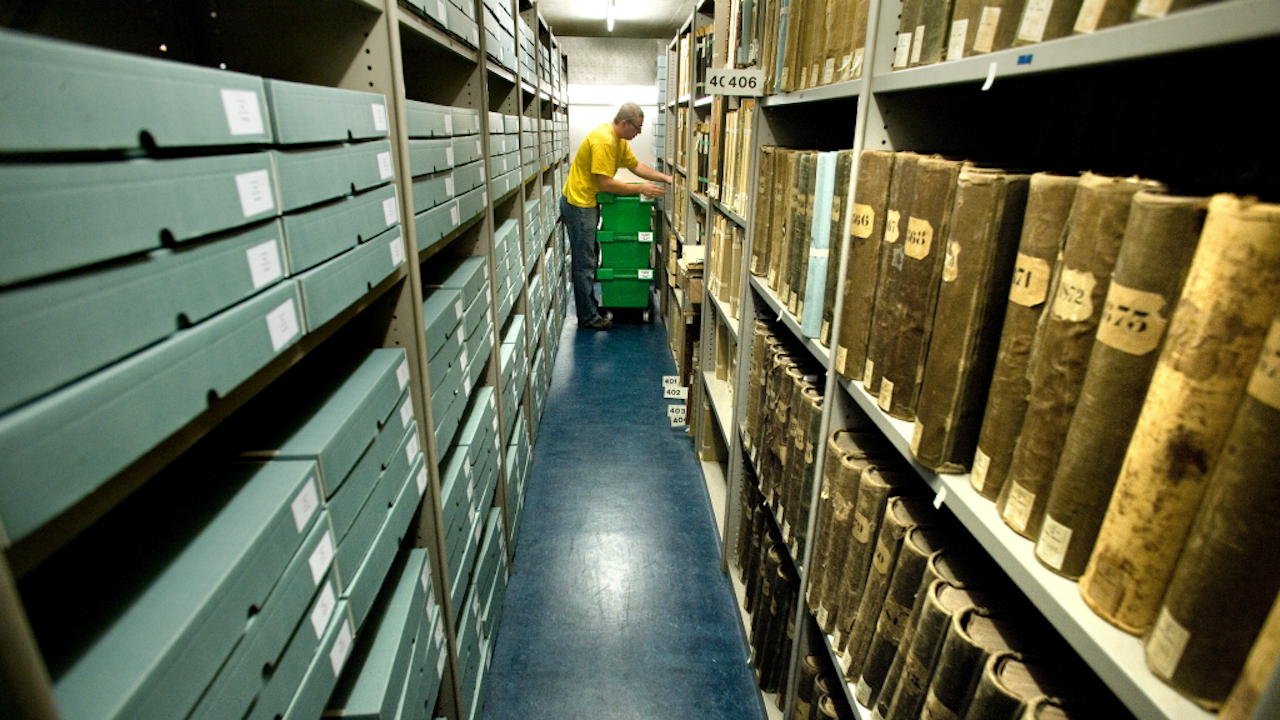 In 2007 verhuisde het Amsterdamse Gemeentearchief. Voor de verhuizing werden 100.000 verhuisdozen besteld. (Archieffoto van Klaas Fopma/Hollandse Hoogte)