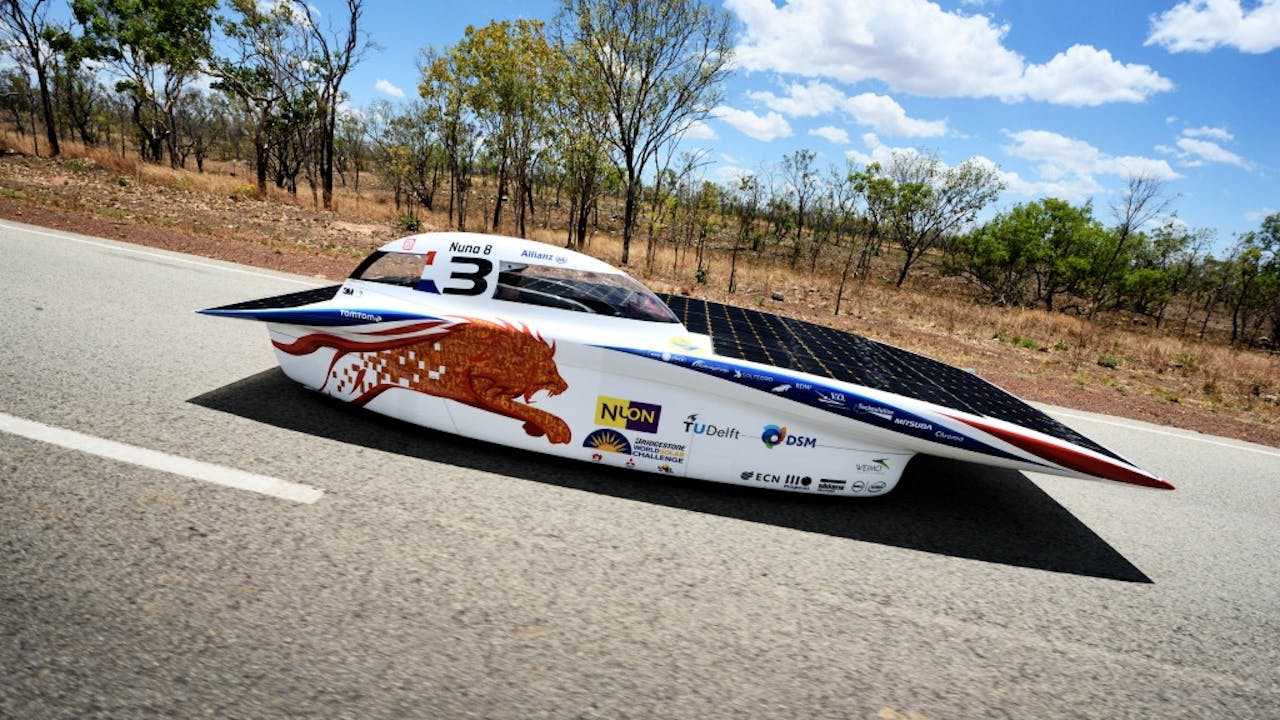 De Nuna 8, de vorige zonnewagen van het Nuon Solar Team. Foto: HH/Bart van Overbeeke