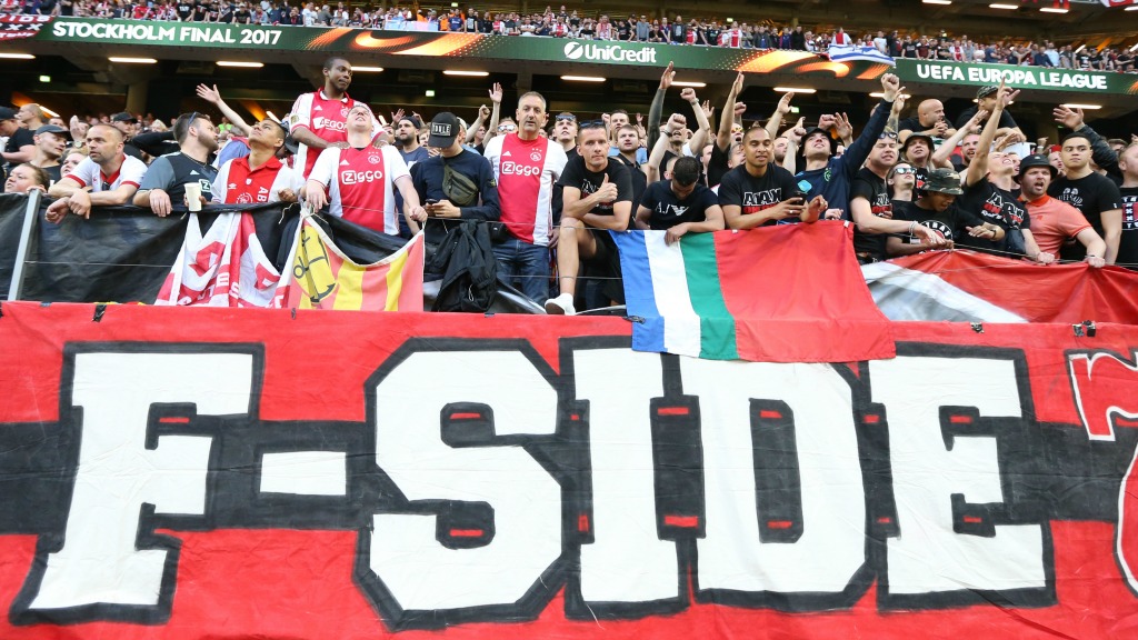 Opkomstplicht voor F-side Ajax | BNR Nieuwsradio