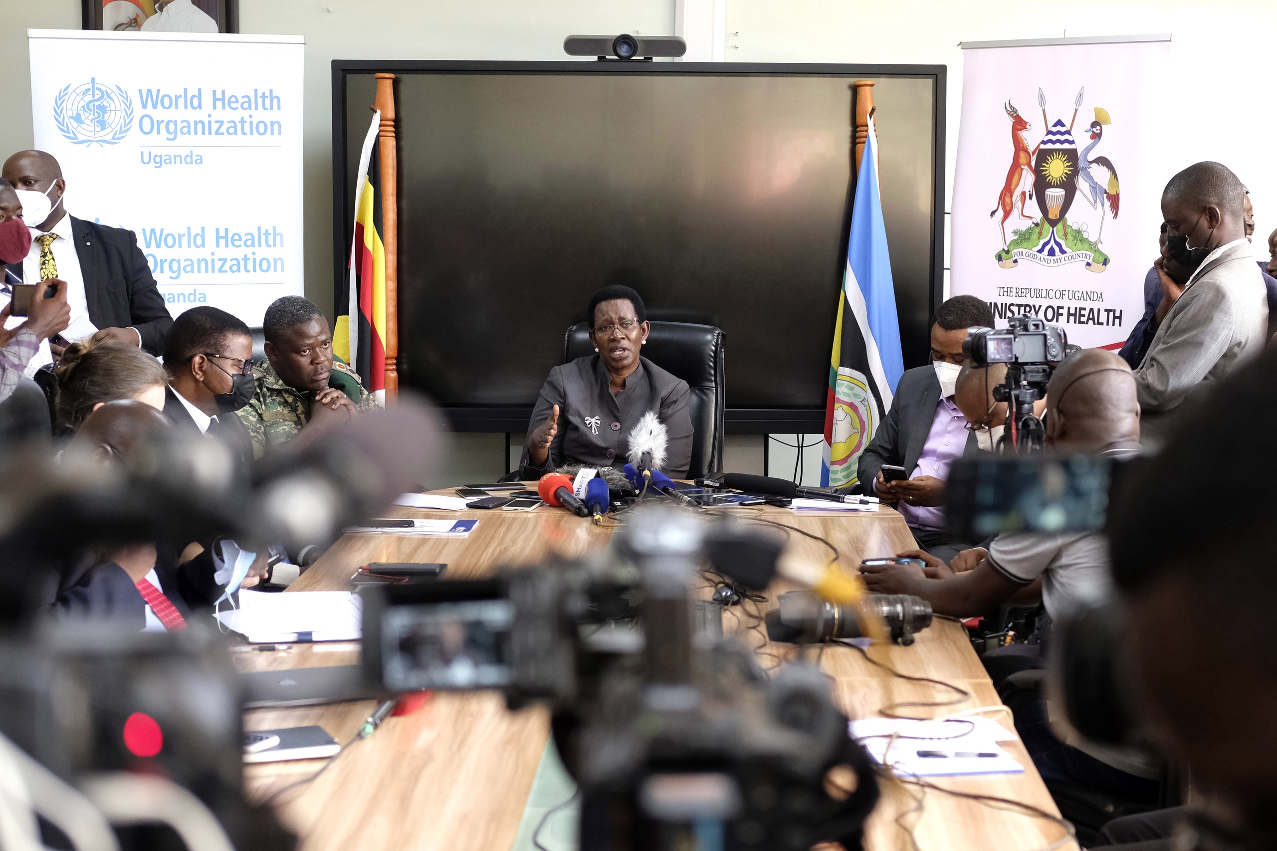 Persconferentie van het Oegandese ministerie van Volksgezondheid in de hoofdstad Kampala 