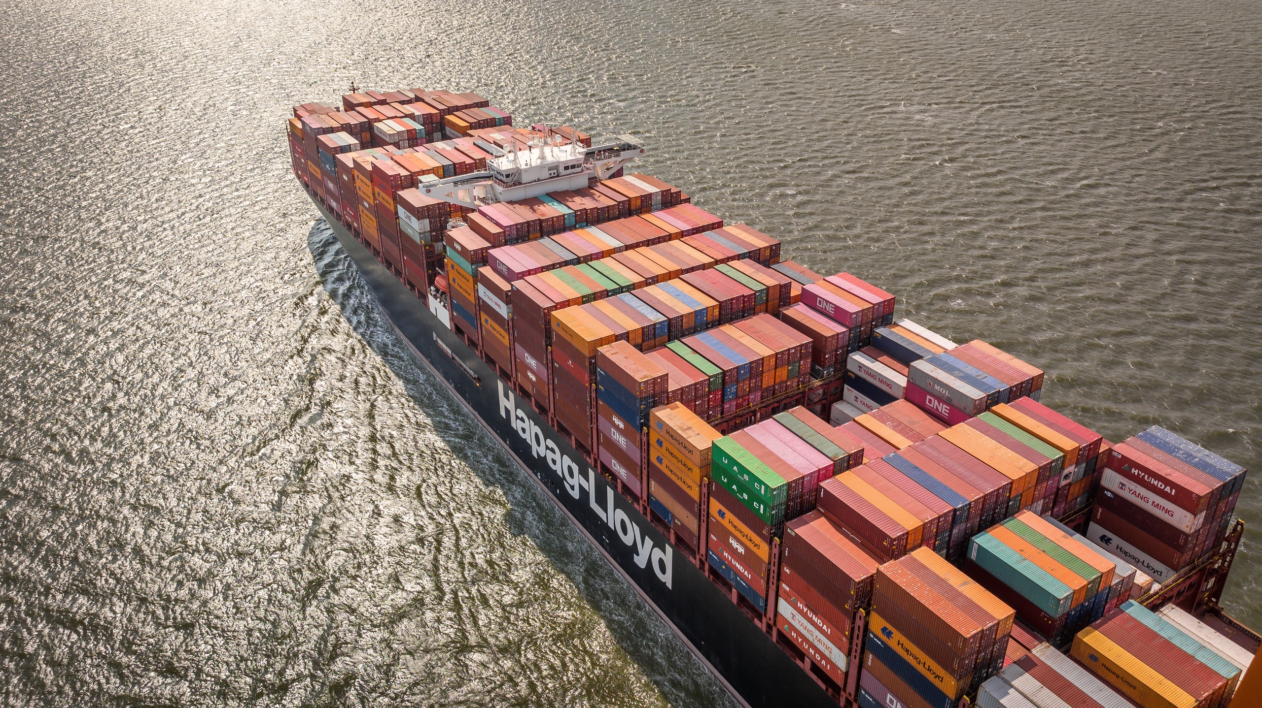 De goederenoverslag in de Zeeuws-Gentse fusiehaven North Sea Port is in de eerste drie kwartalen van 2022 met 9,3 procent gegroeid, tot 57 miljoen ton.