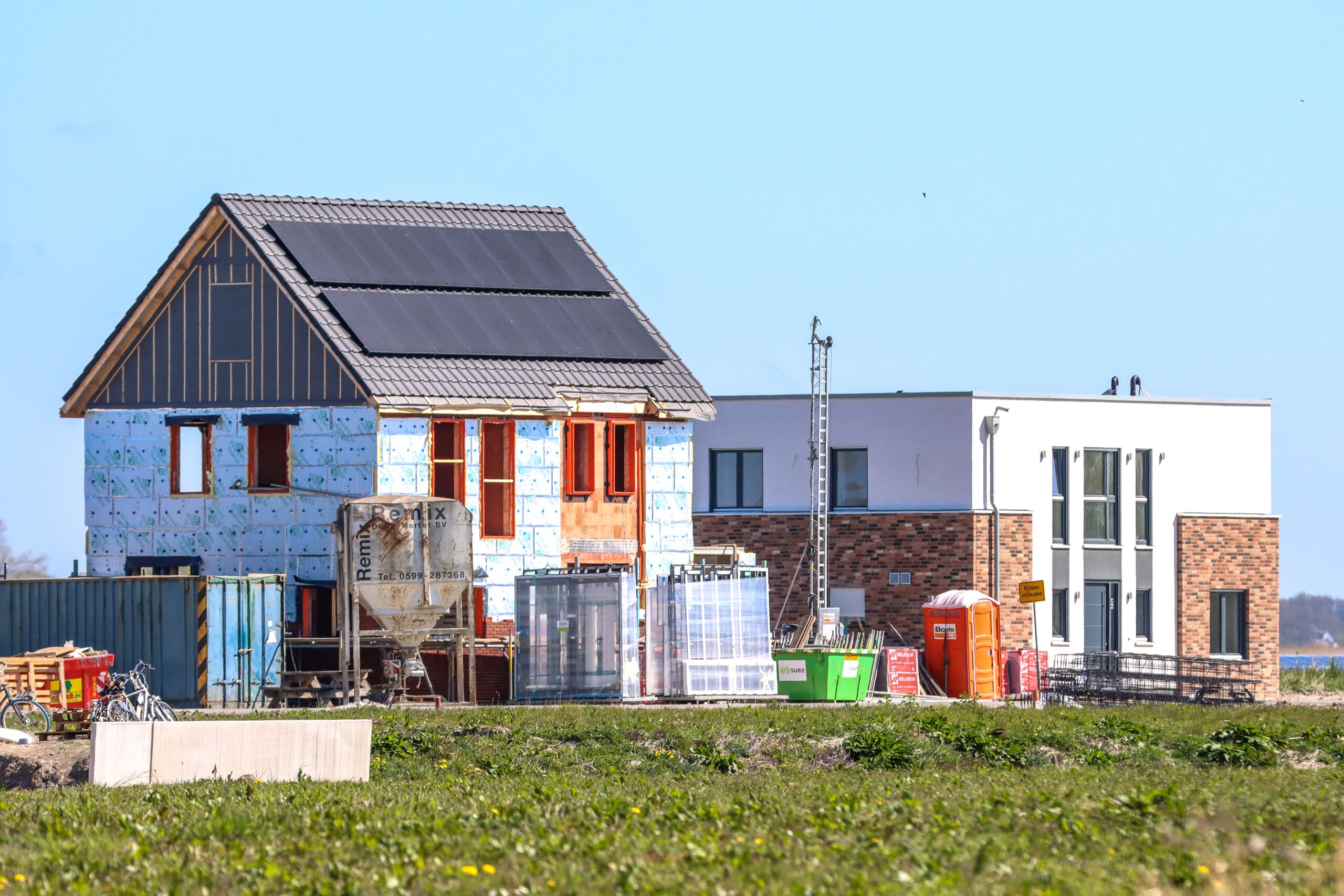 In de Leeuwarder wijk Blitsaerd worden nieuwe woningen gebouwd.