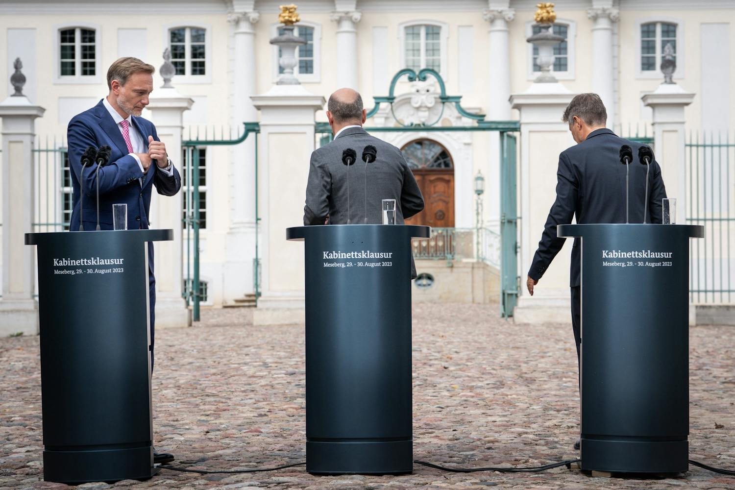 „Alles zeigt, dass sich das deutsche Kabinett nicht einigen kann“