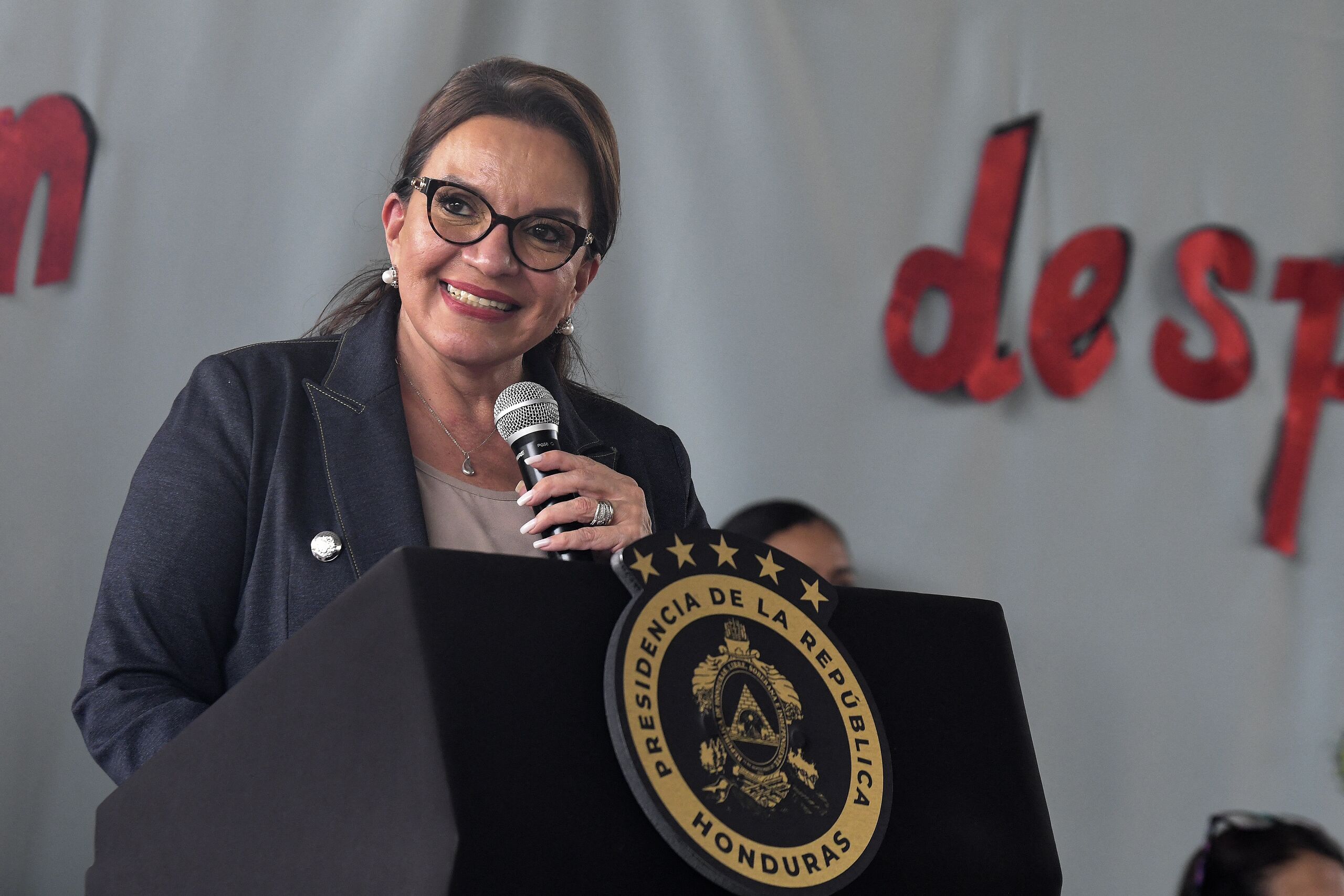 President Xiomara Castro tijdens haar maidenspeech als president op 9 mei
