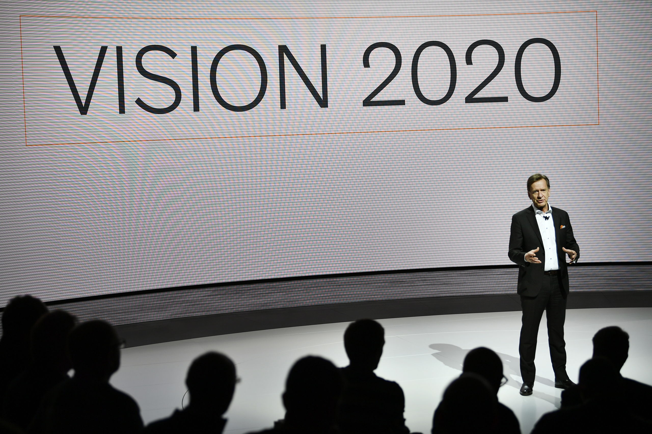 Volvo Cars-CEO Hakan Samuelsson vertelt over de nieuwe veiligheidsplannen van de autofabrikant