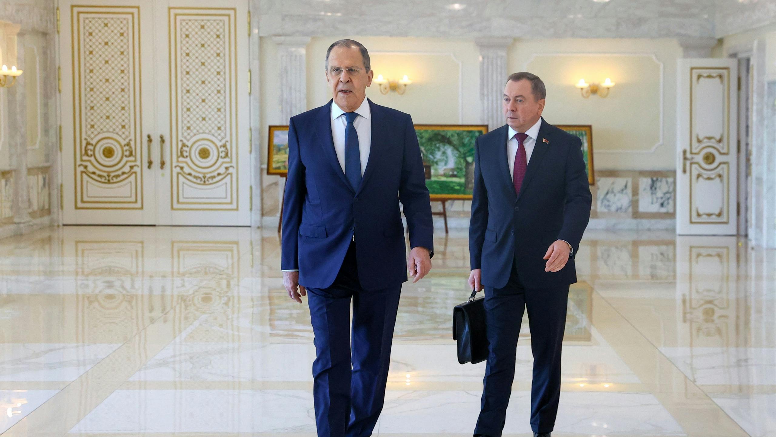 Lavrov: 'Nieuw ijzeren gordijn tussen Westen en Rusland'