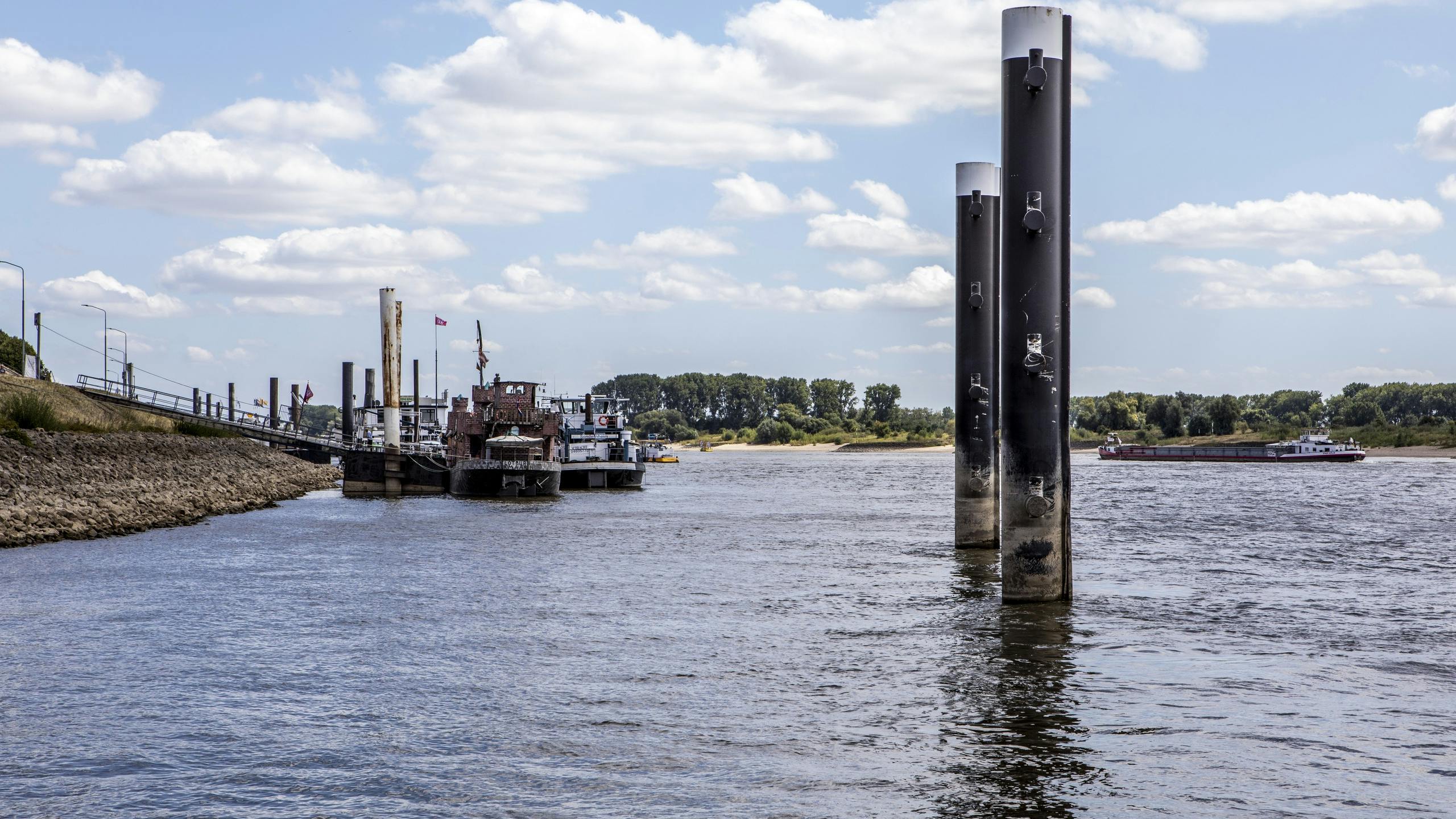 Rijn later deze week onbegaanbaar voor binnenvaartschepen