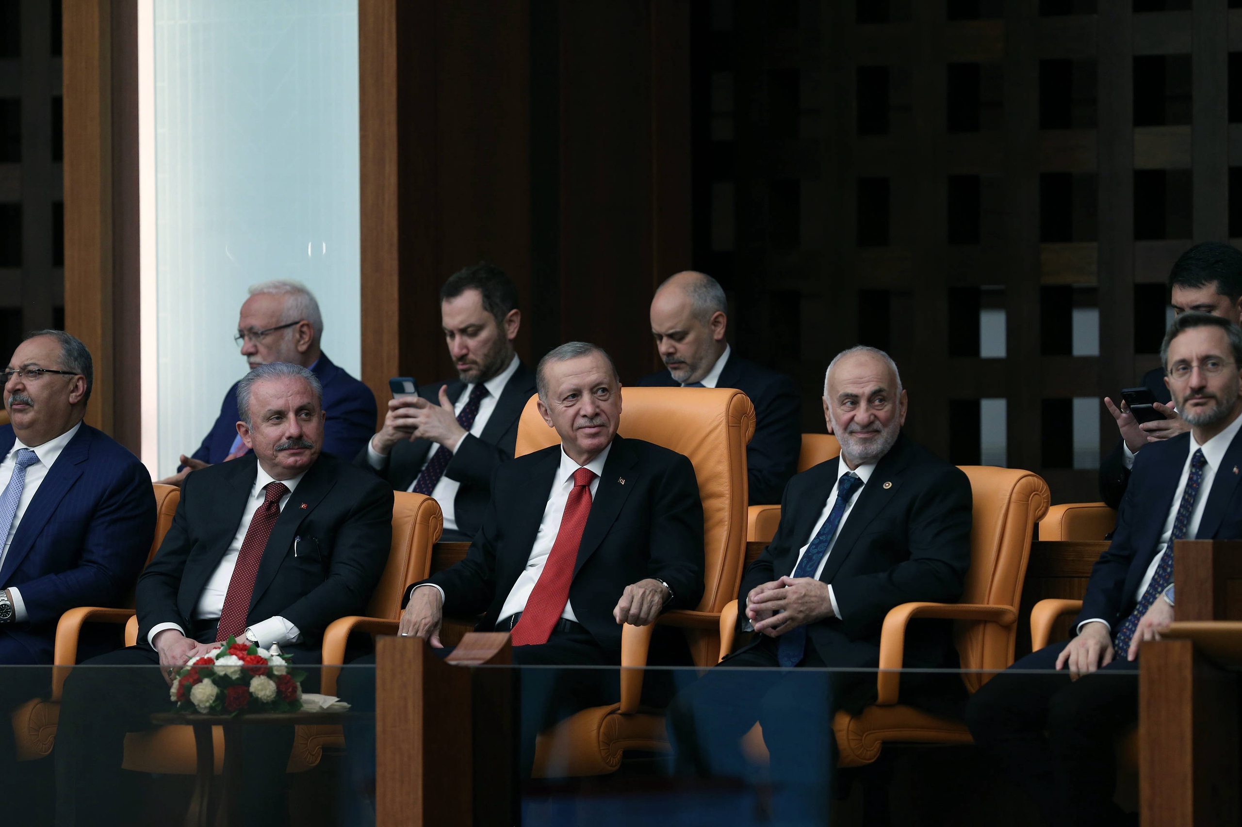 Recep Tayyip Erdogan is beëdigd als de president van Turkije. De 69-jarige politicus, die vorige week de verkiezingen won, begint aan zijn derde termijn CHINE NOUVELLE/SIPA/2306031021