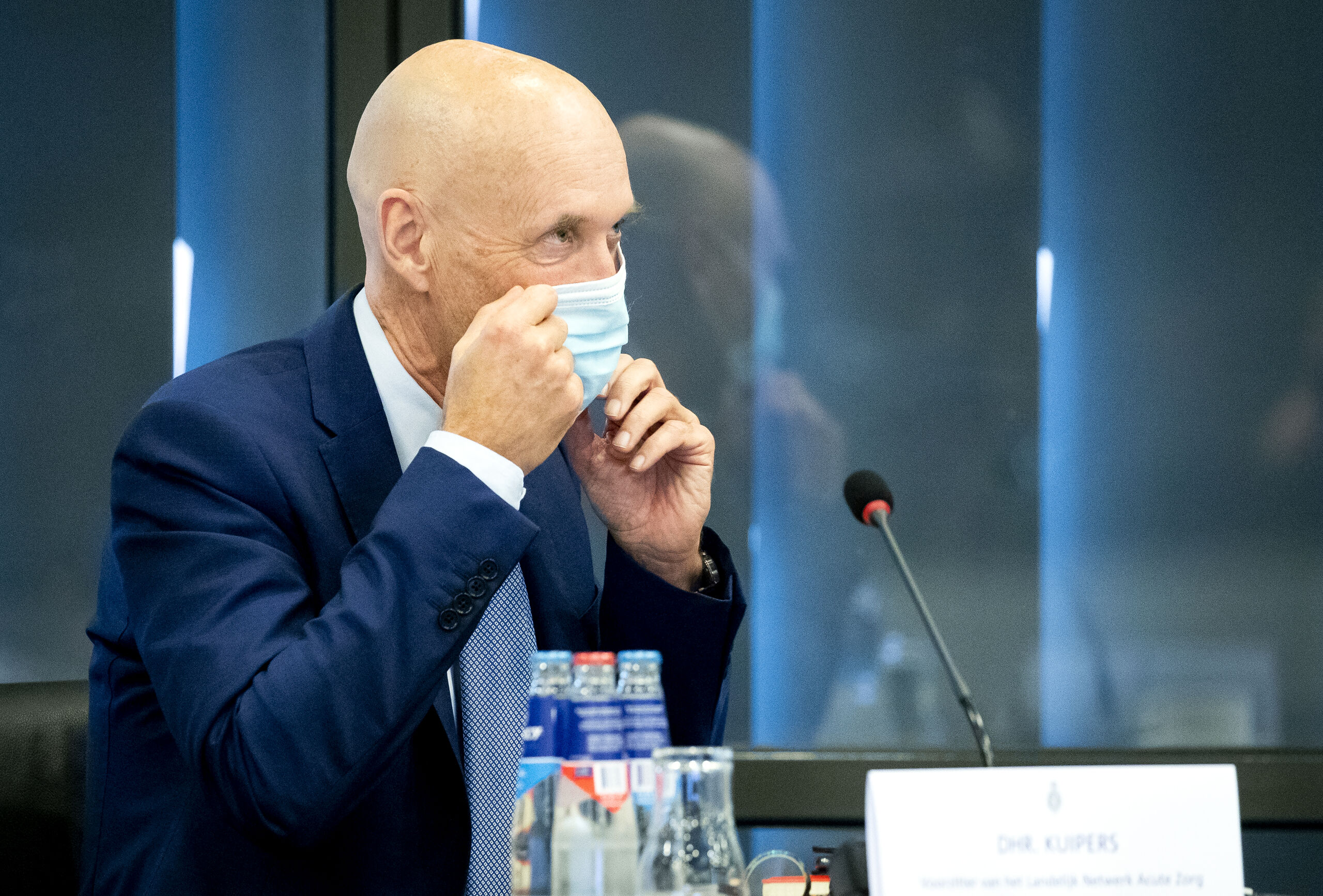 Ernst Kuipers, voorzitter van het Landelijk Netwerk Acute Zorg (LNAZ), tijdens een informatiebijeenkomst in de Tweede Kamer. 