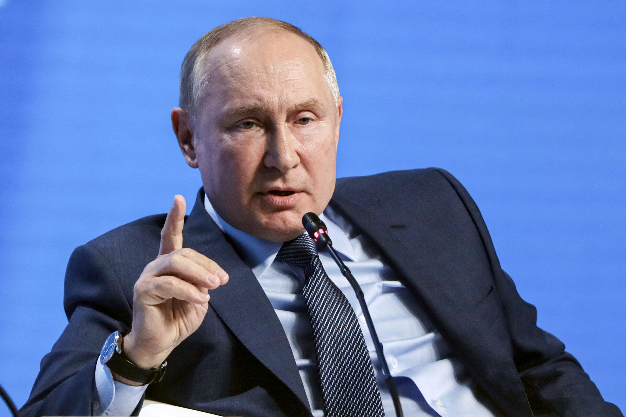President Poetin op de energieconferentie in Moskou