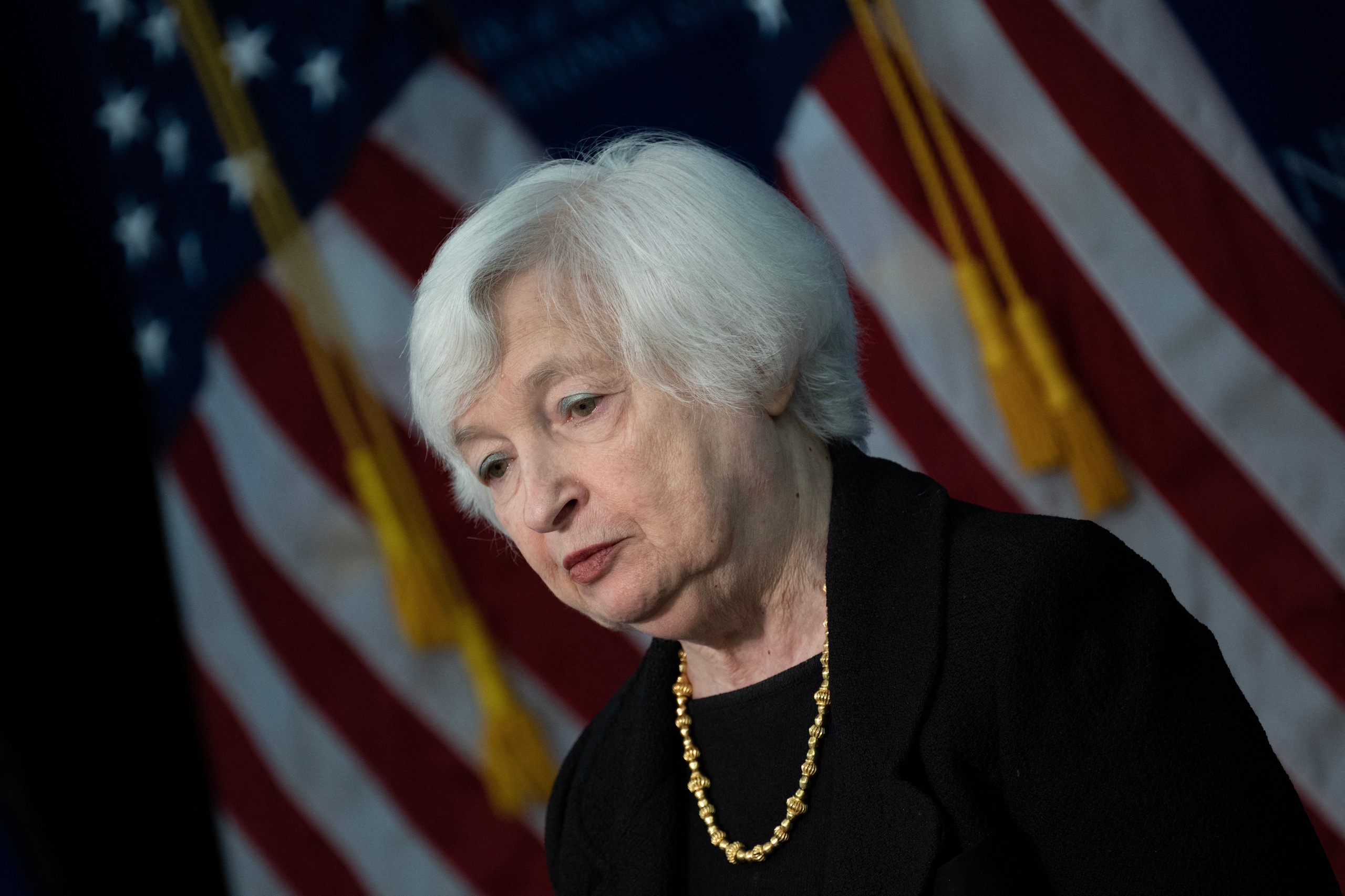 Er moet een doorbraak komen in de discussie over het Amerikaanse schuldenplafond. Dat zegt de Amerikaanse minister Janet Yellen van Financiën. Daarbij stelt zij ook een ultimatum, want als er niets veranderd is het geld 1 juni al op. 