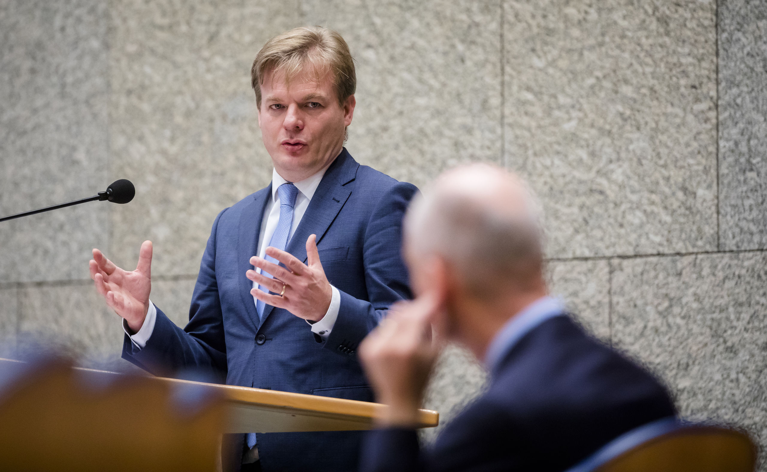 Tweede Kamer Wil Ophelding Van Staatssecretaris Snel Om Subsidies ...