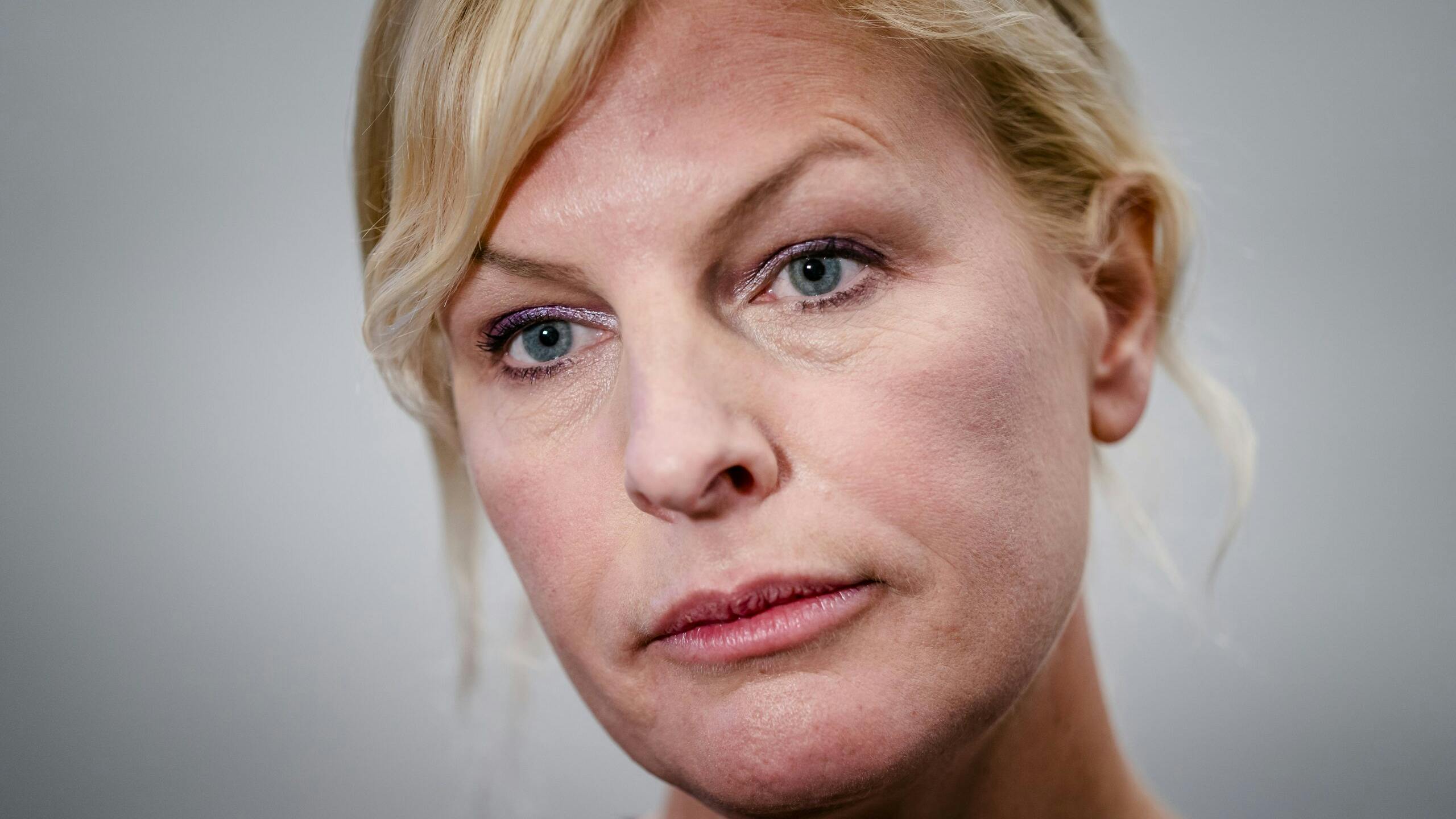 Attje Kuiken na afloop van een eerdere fractievergadering van de PvdA.