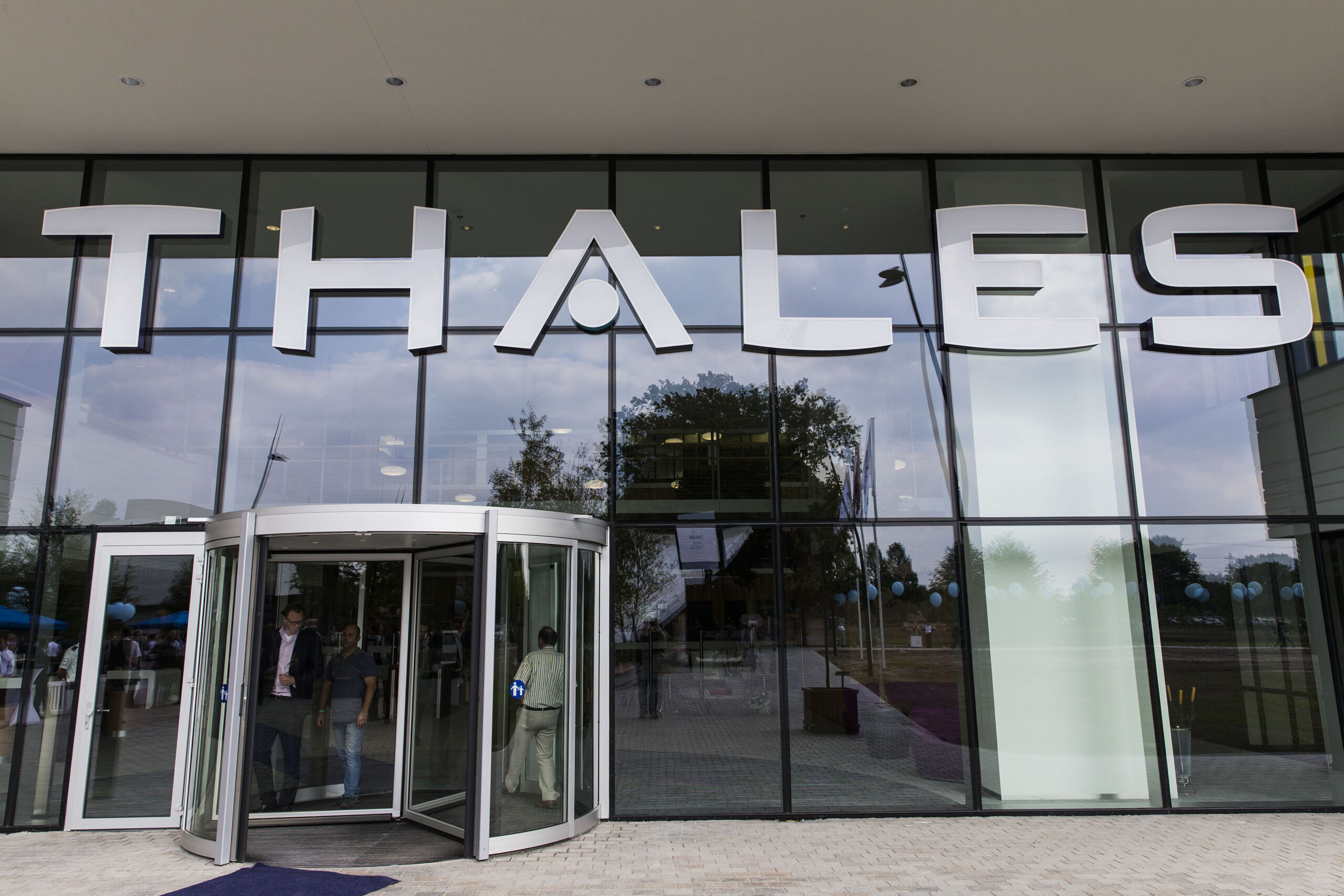 Het nieuwe pand van hightechbedrijf Thales Nederland