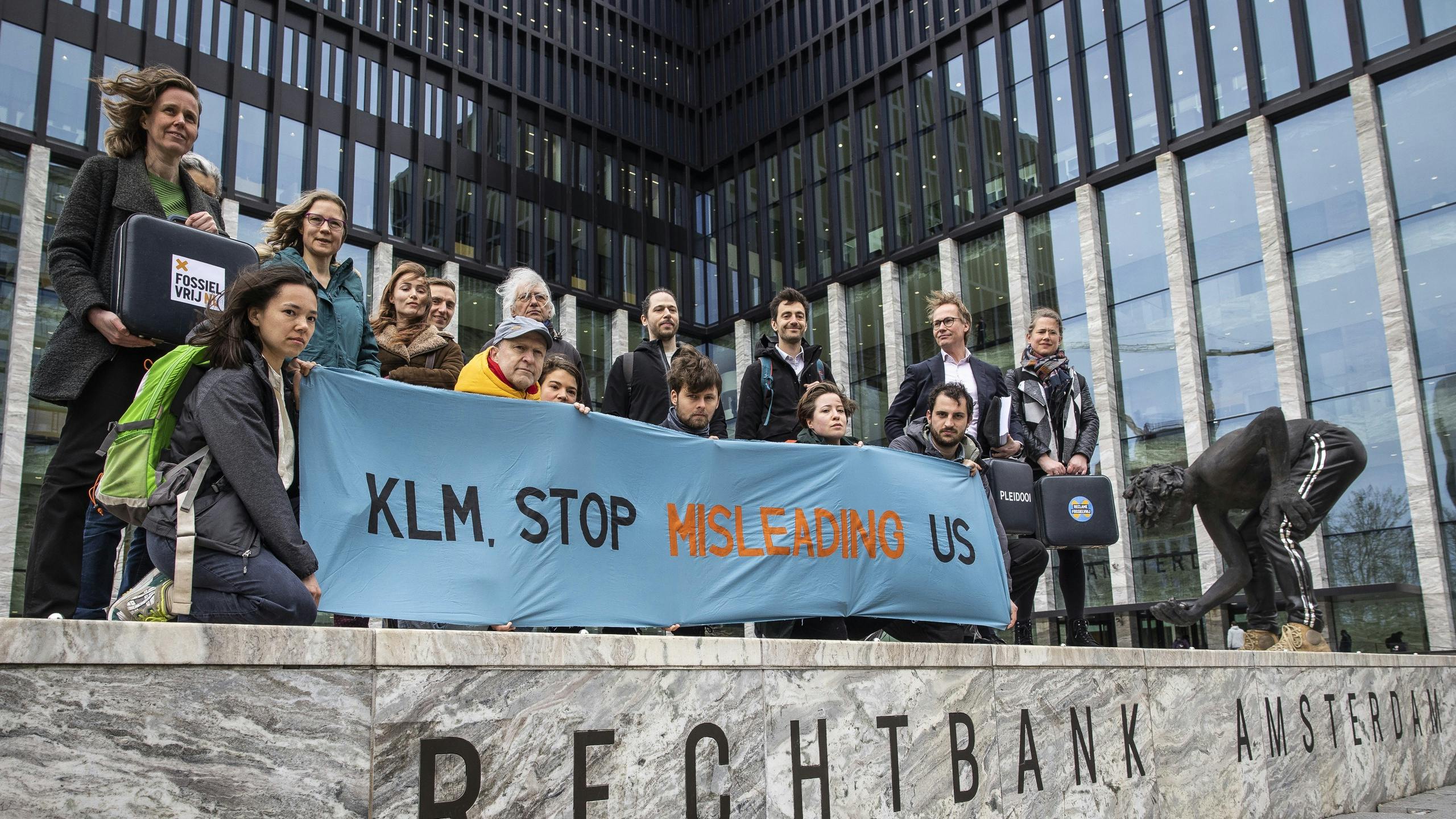 Spannende dag voor KLM met rechtszaak en aandeelhoudersvergadering