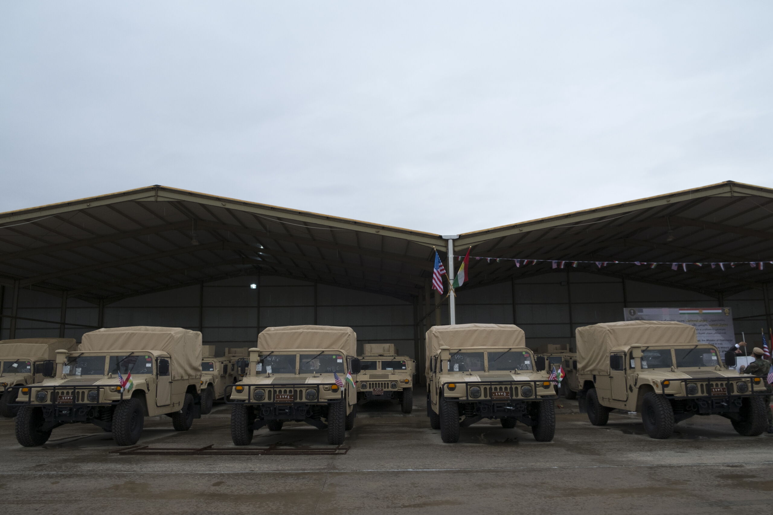 Militaire voertuigen in Erbil 