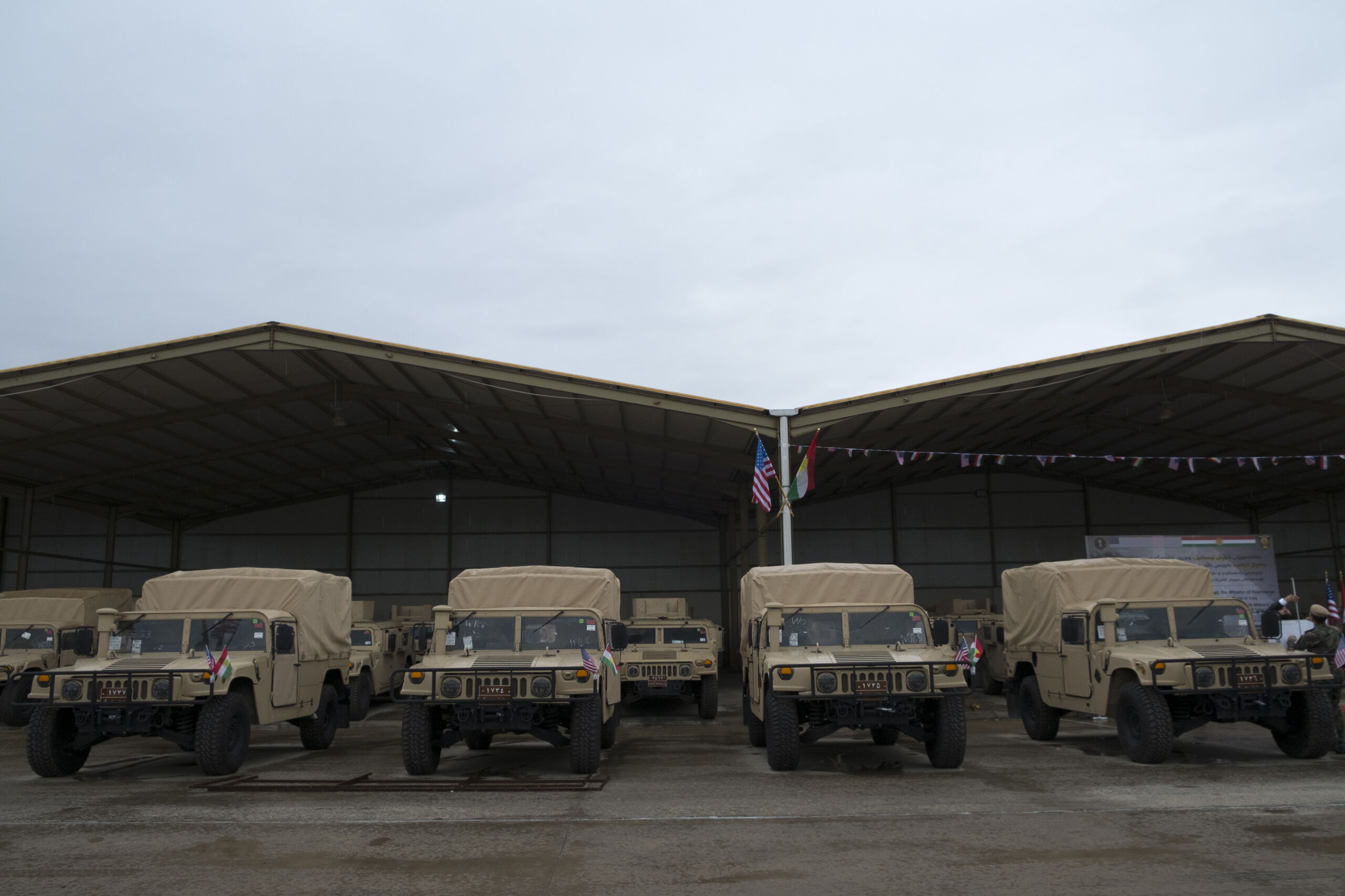 Militaire voertuigen in Erbil