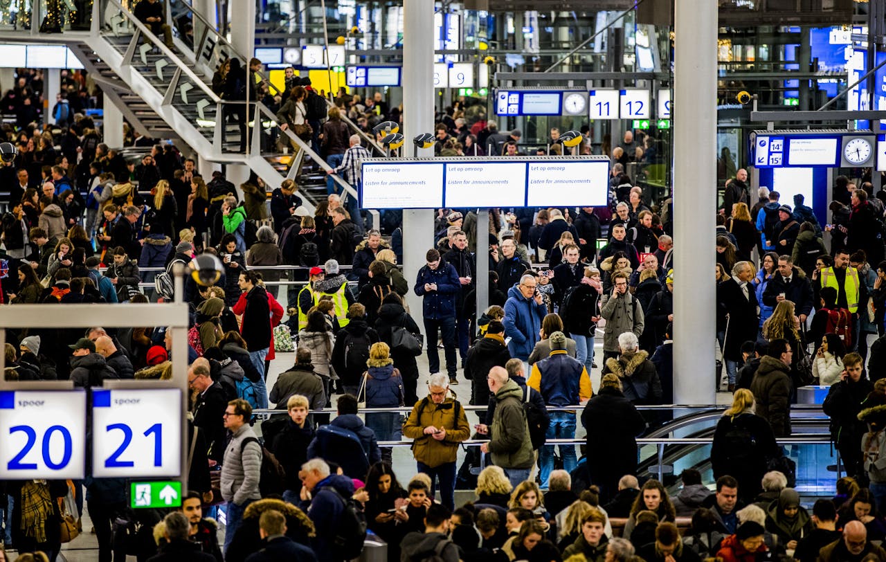 Vaak gaat het goed op het spoor, maar soms is er zoveel storm dat de treinen niet kunnen rijden