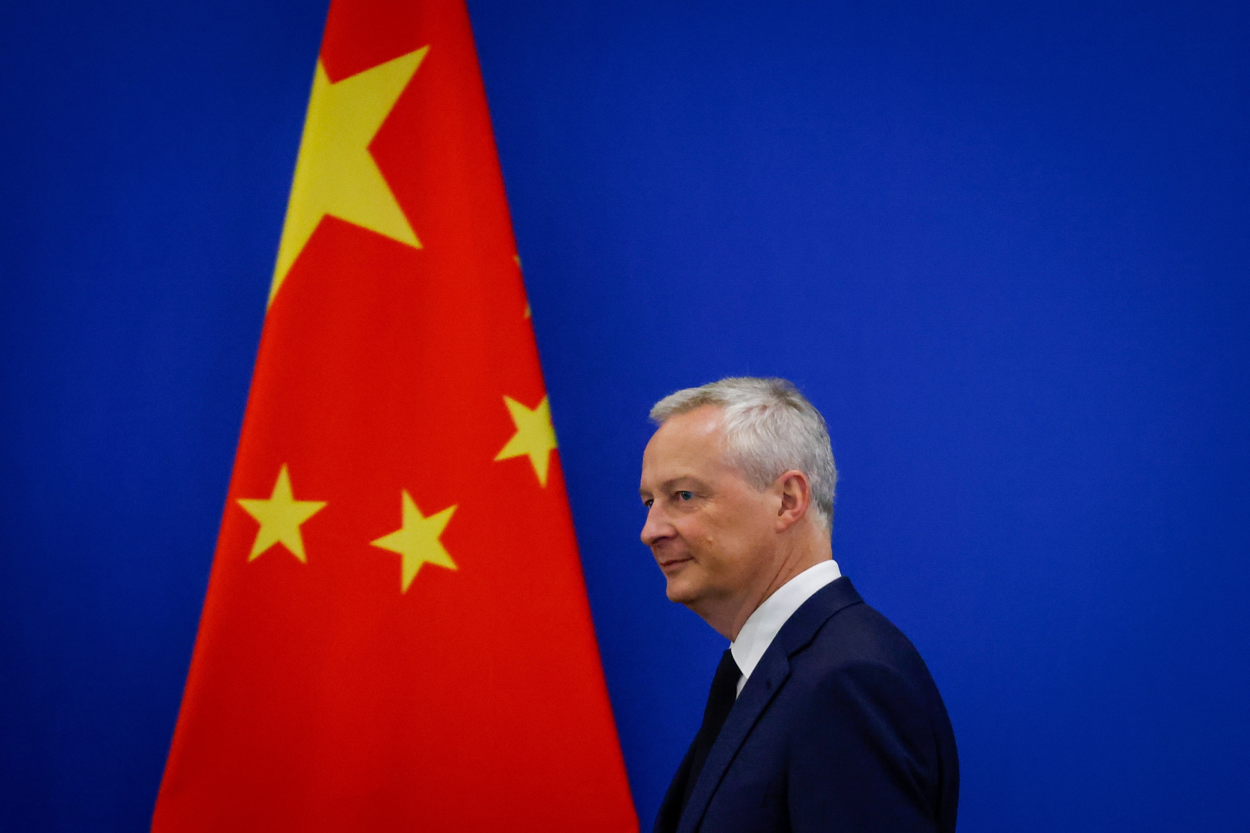 La France estime qu’il n’est pas judicieux de rompre purement et simplement les liens avec la Chine.