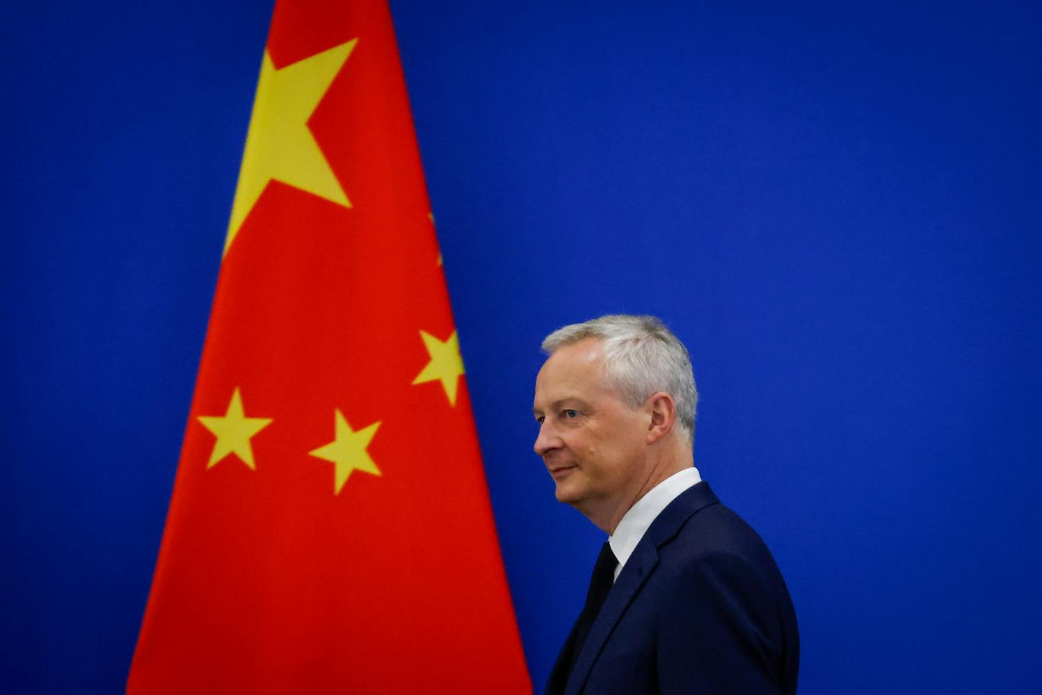 La France « suit sa propre voie » et renforce ses liens avec la Chine