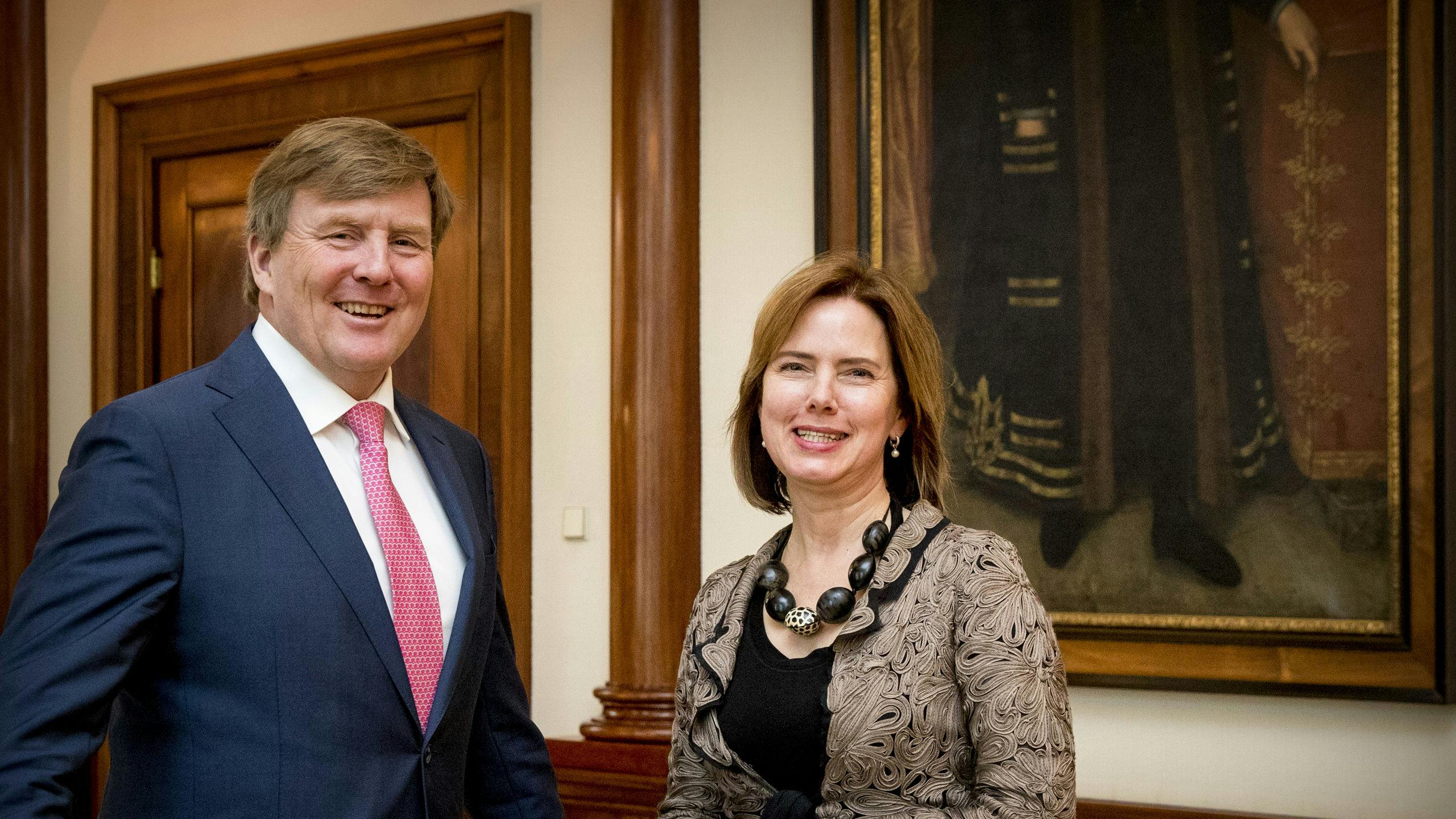 Koning Willem-Alexander ontvangt Minister Cora van Nieuwenhuizen van Infrastructuur en Waterstaat op Paleis Noordeinde.