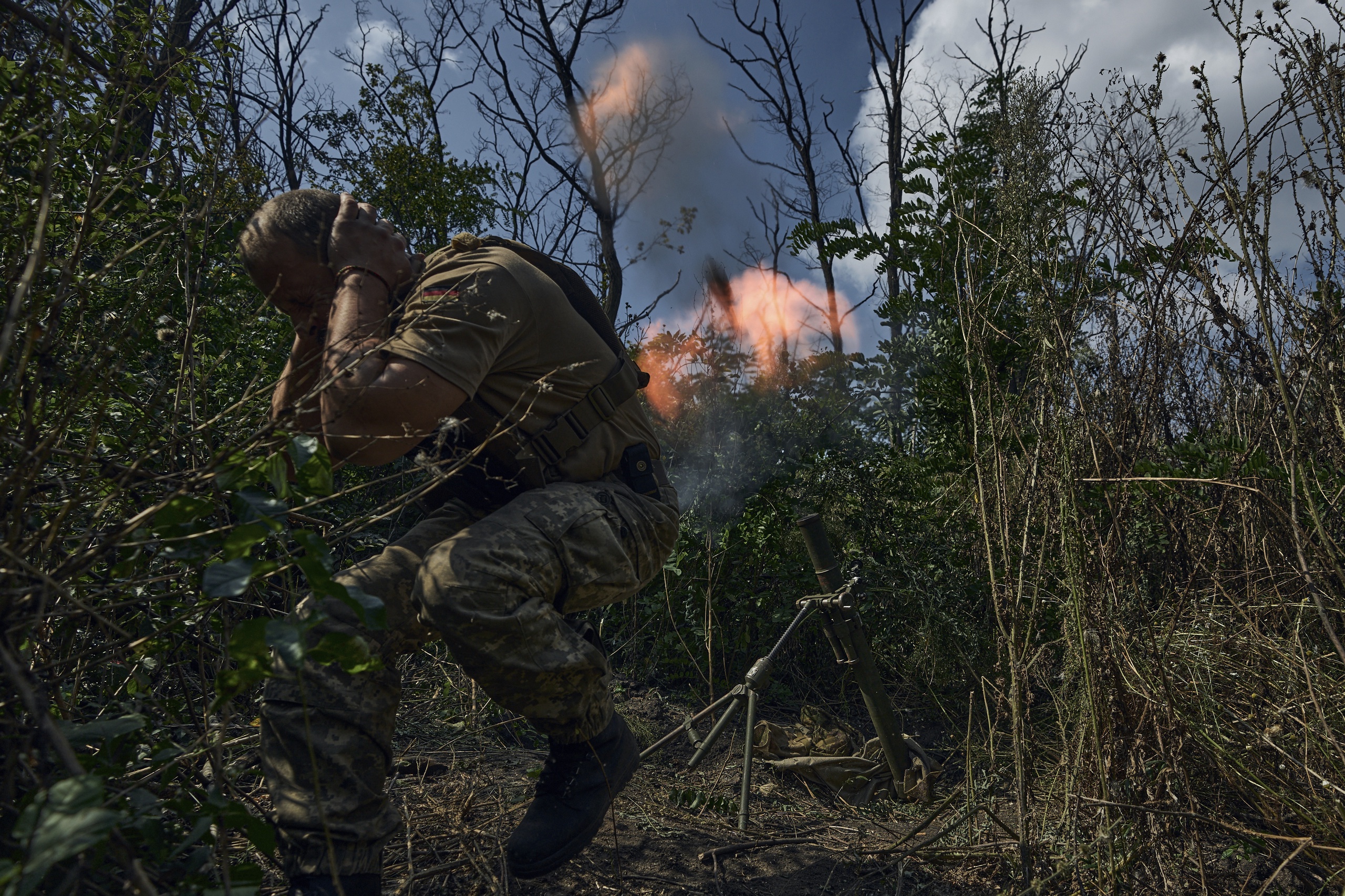 In May, Russia captured Bashmut after months of bloody battle.  Since then, Ukraine has been trying to reclaim the city, but not without a struggle. 