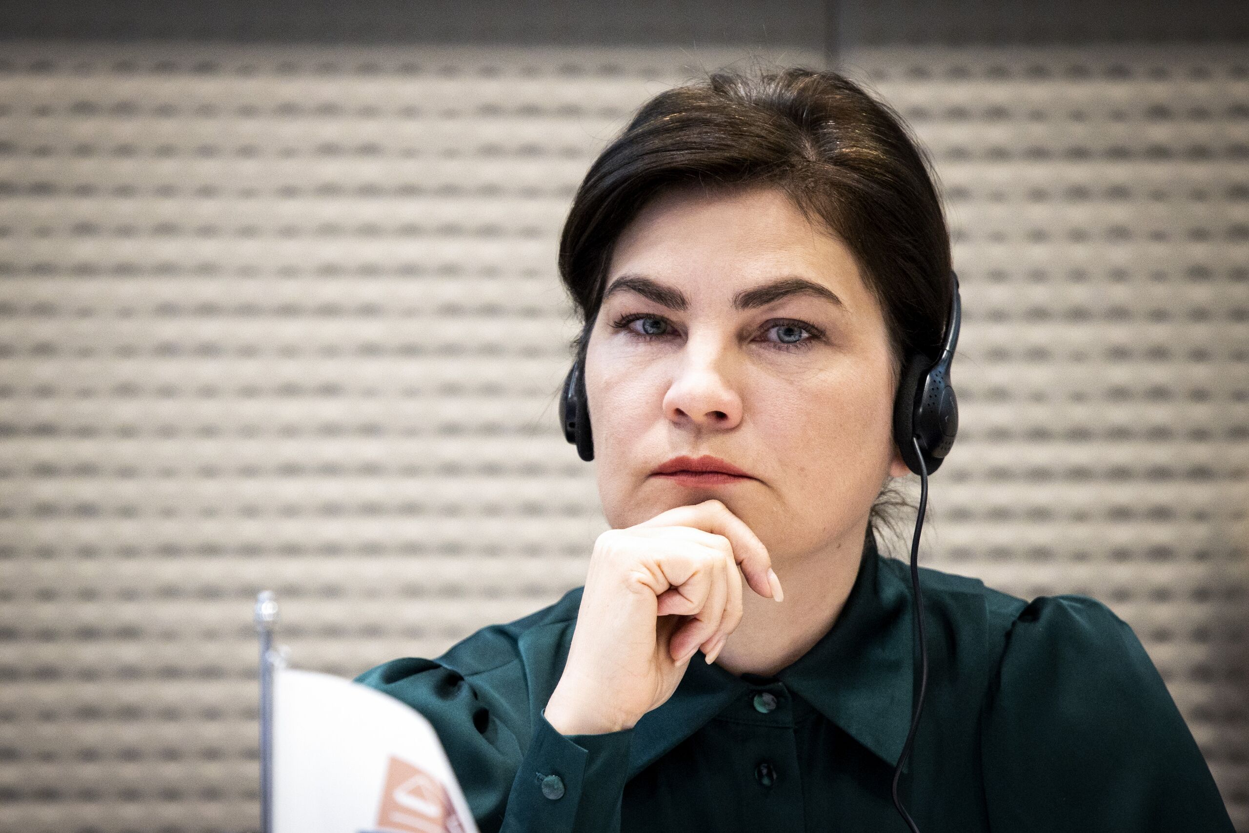 Iryna Venediktova (procureur-generaal Oekraïne) tijdens een persconferentie van Eurojust en het Internationaal Strafhof (ICC) over het onderzoek naar vermeende ernstige internationale misdrijven die gepleegd zijn in Oekraïne. 