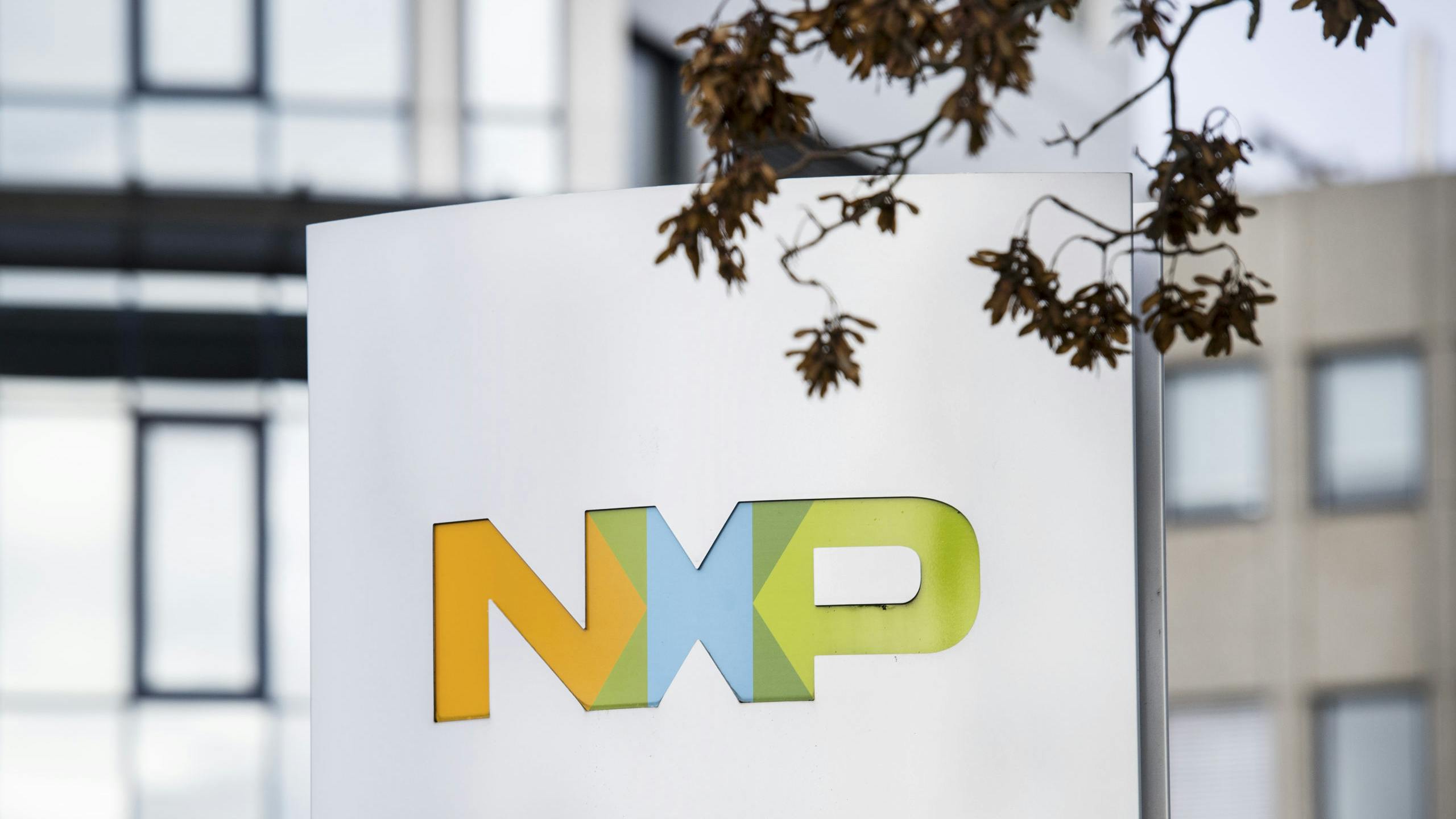 Logo van chipproducent NXP. 