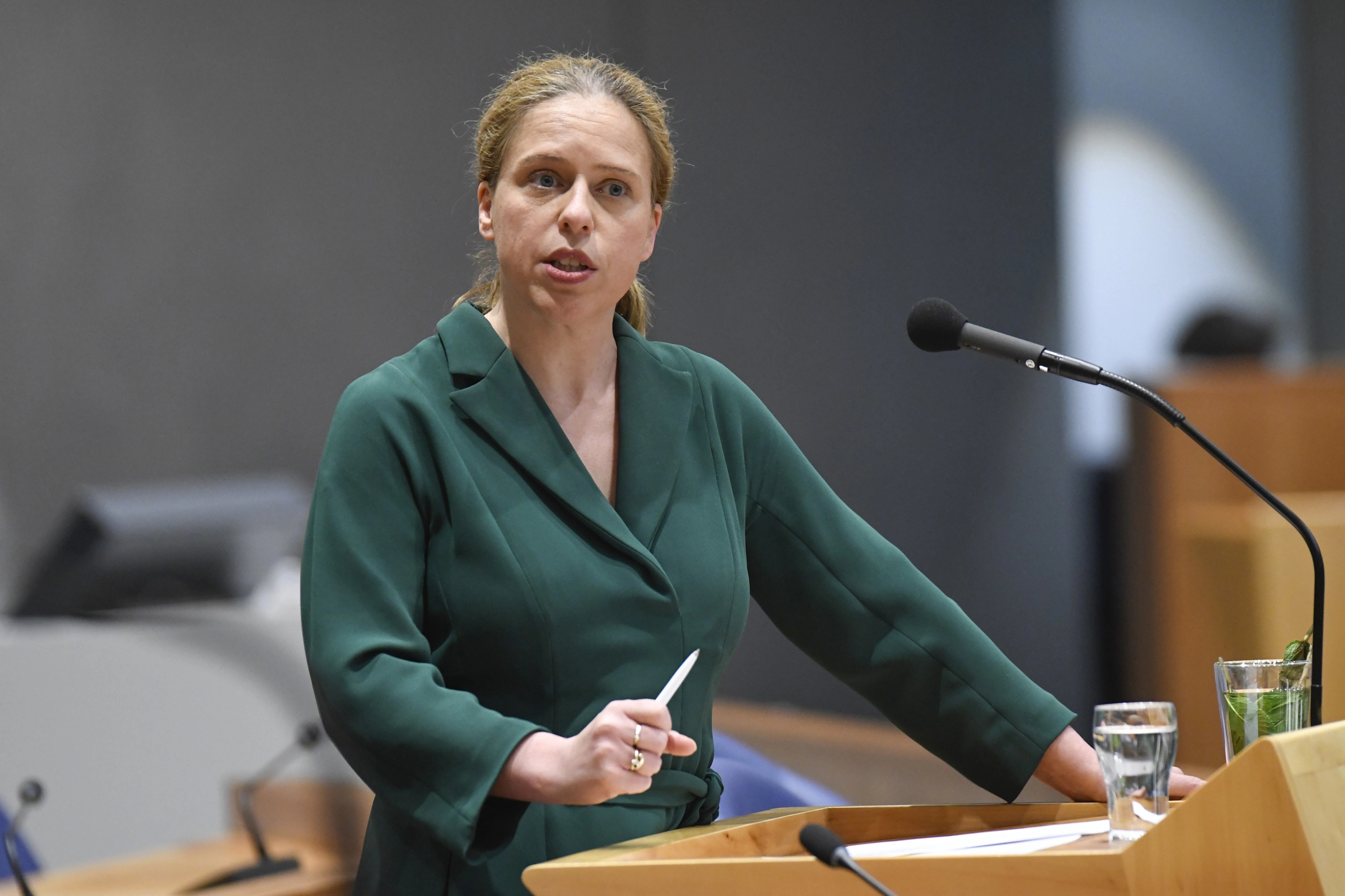 Schouten wil debat energietoeslag uitstellen | BNR Nieuwsradio