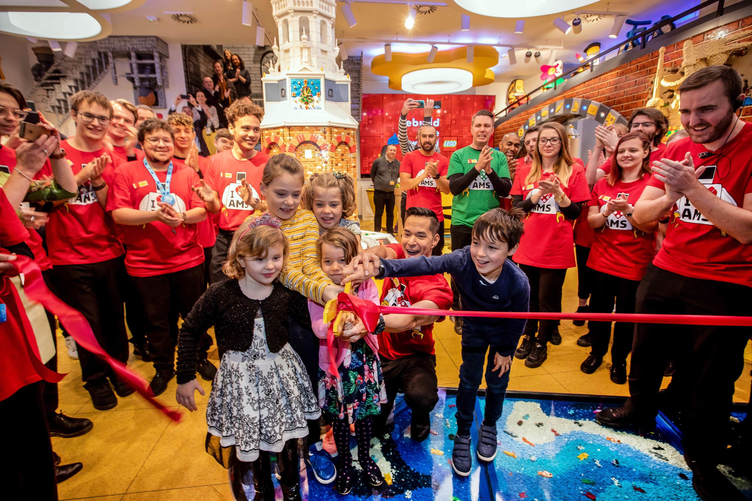 LEGO komt naar Amsterdam. Opening 29 november flagship store in de Kalverstraat.