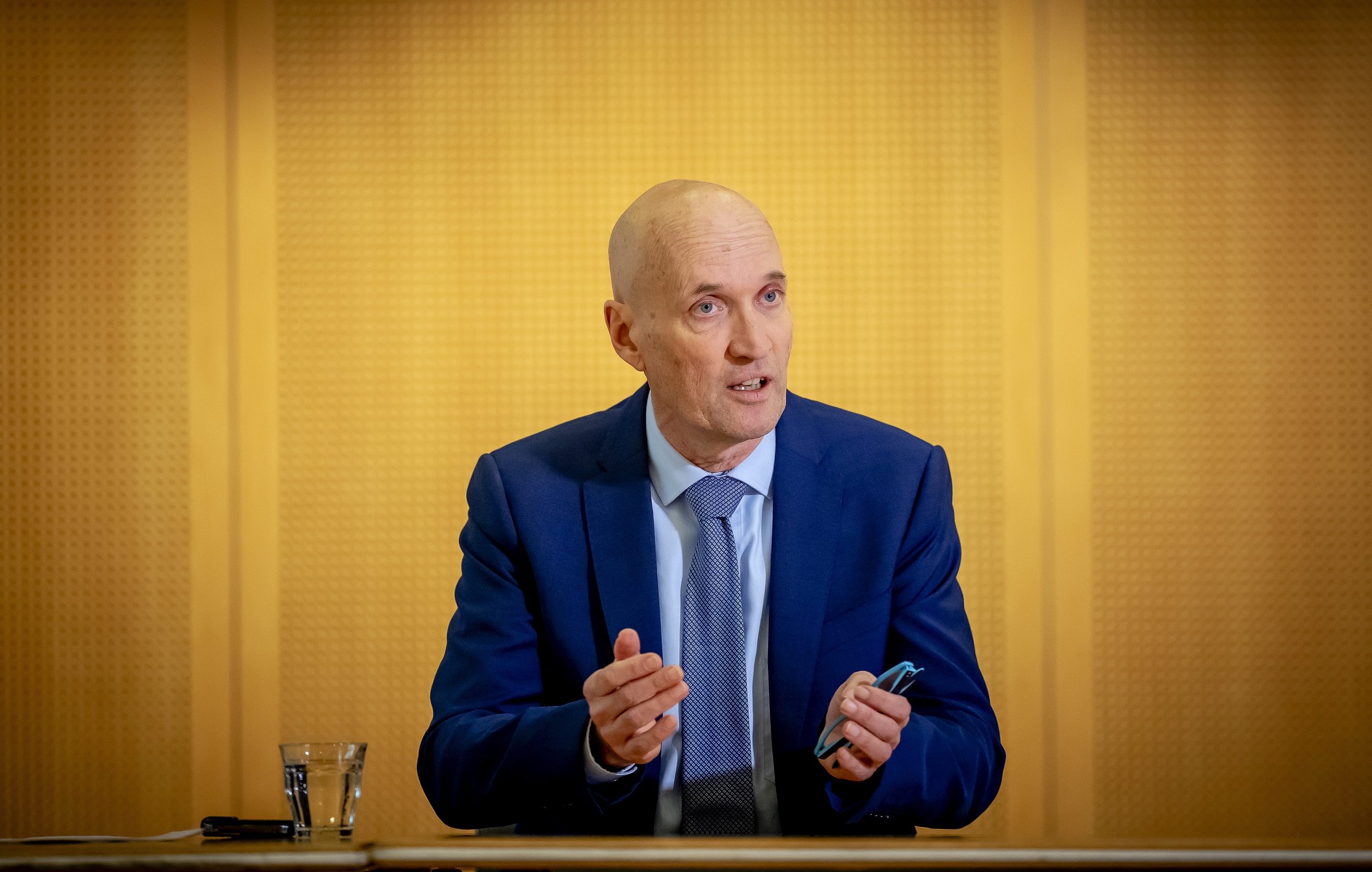 Ernst Kuipers, Minister of Health, will discuss the accessibility of the HIV prevention drug PrEP with general practitioners and GGDs.  (APP ROBIN VAN LONKHUIJSEN)